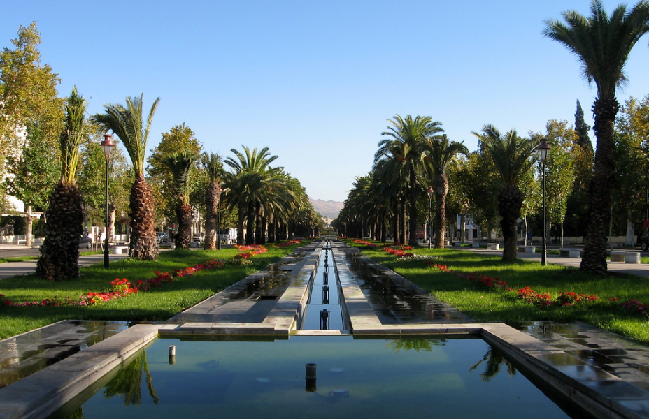Fès